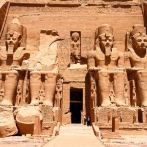 ABU SIMBEL I CREUER PEL NIL - 9 DIES